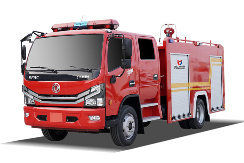 东风大多利卡5吨水罐消防