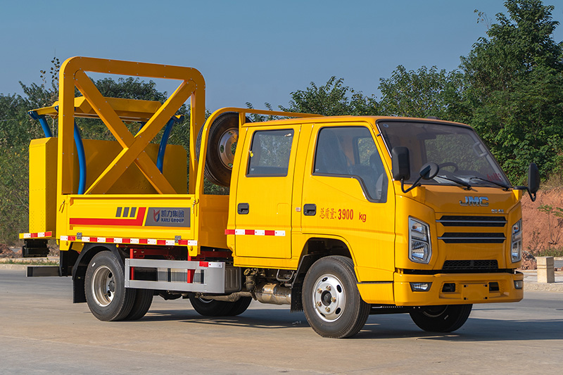江铃顺达一级翻转防撞车(2000kg-70km/h)