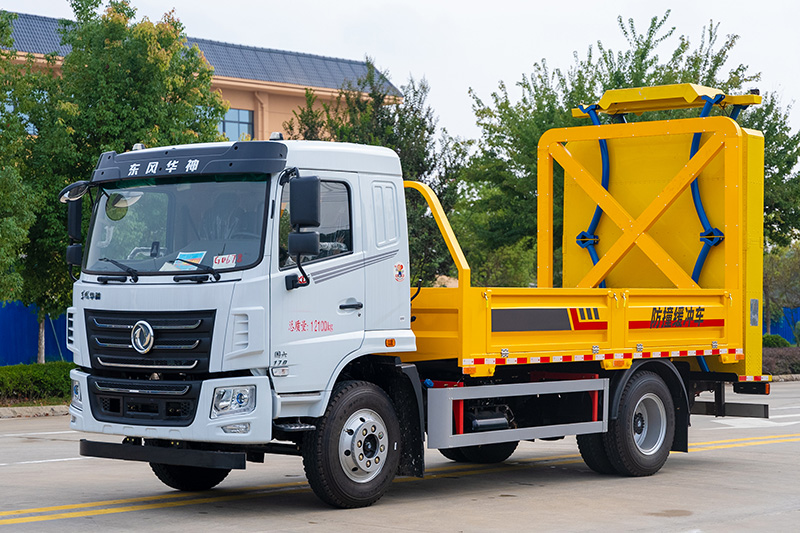 东风华神防撞车(2000kg-100km/h)