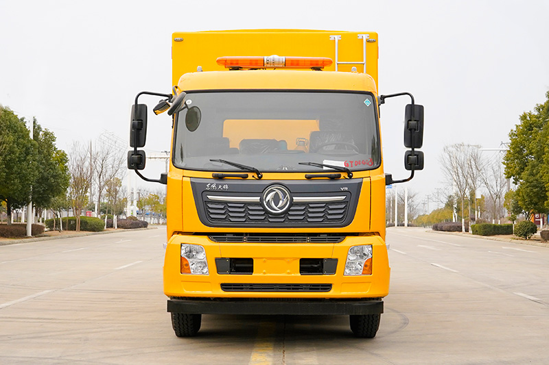 东风天锦抢险救援车