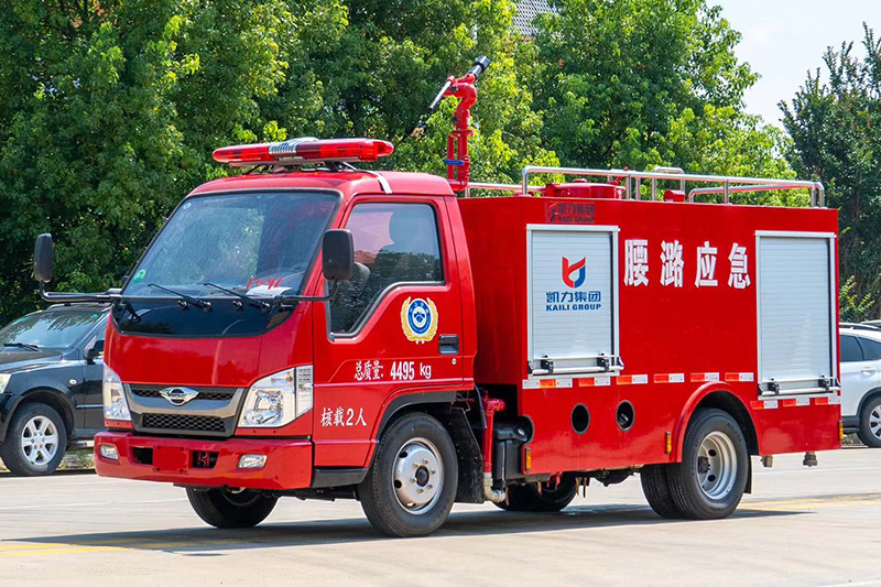 福田小卡之星2消防洒水车