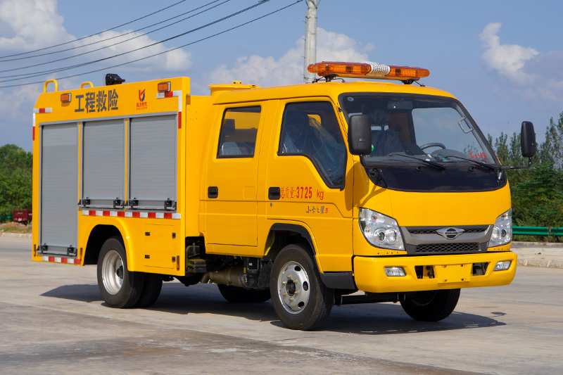 福田小卡之星3消防洒水车