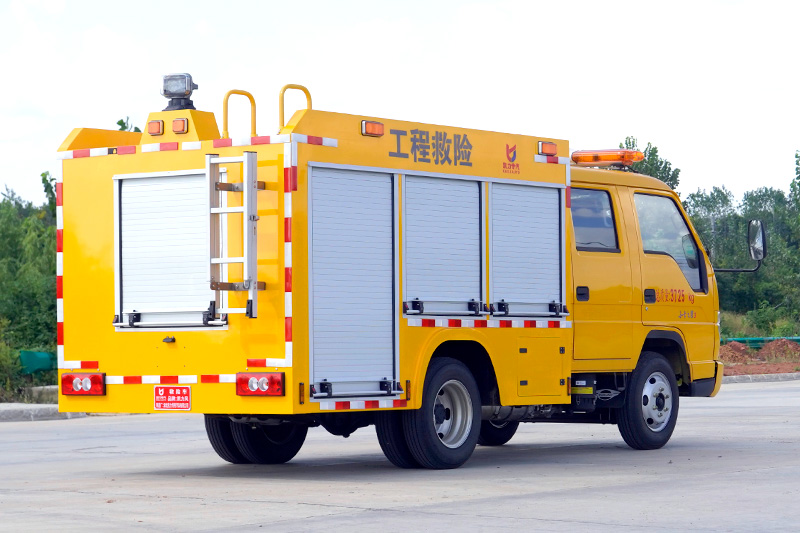 福田小卡之星3消防洒水车