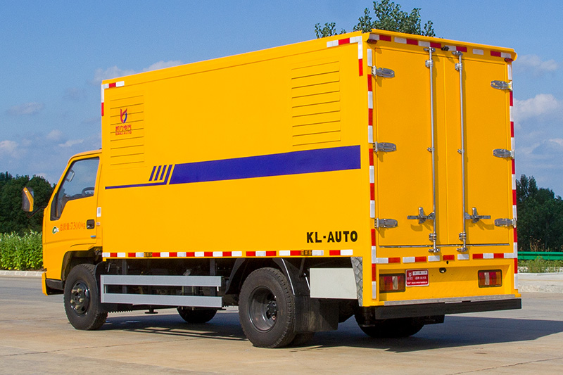 江铃顺达100KW移动电源车