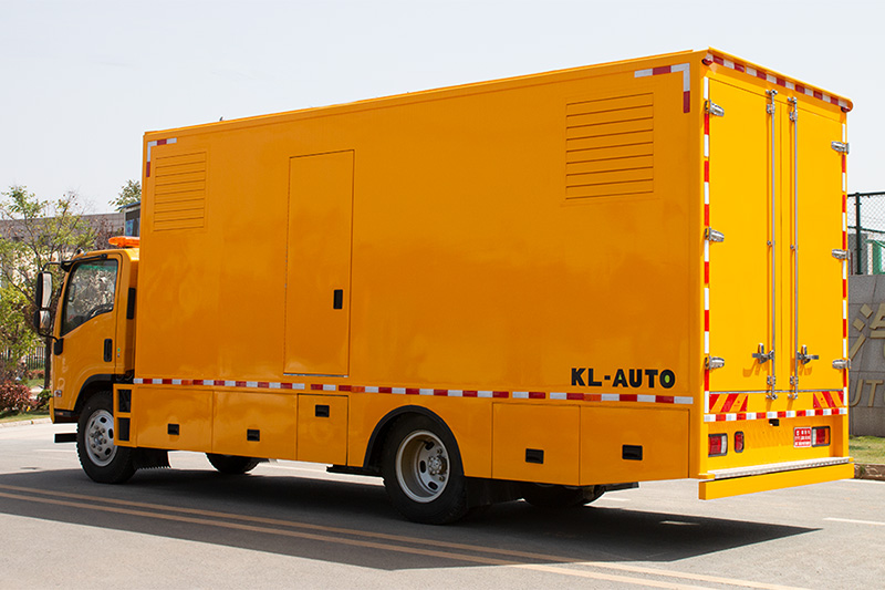 五十铃移动电源车200KW