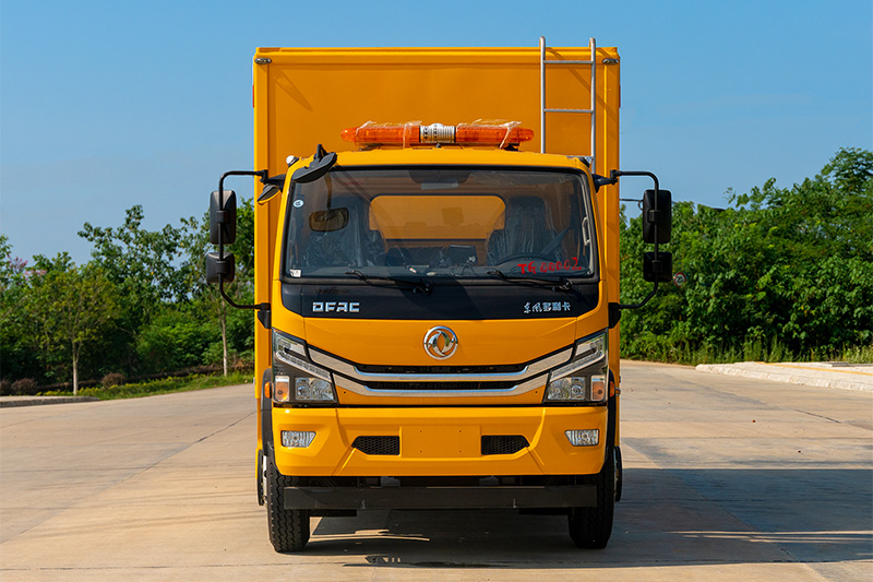 东风多利卡抢险救援车（500方）