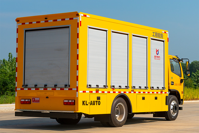 东风多利卡抢险救援车（500方）