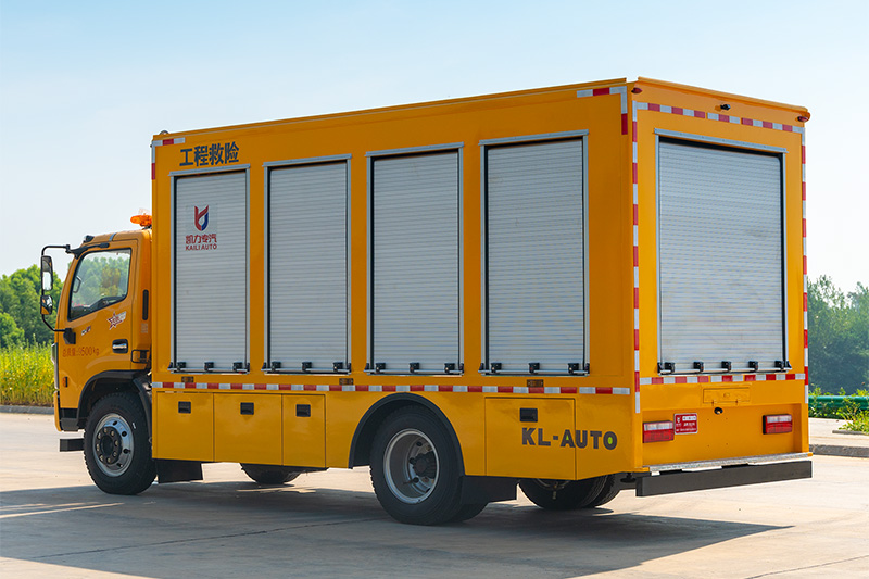 东风多利卡抢险救援车（500方）