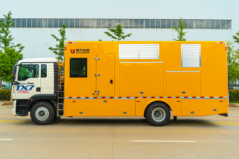 重汽豪沃排水车（4000方）