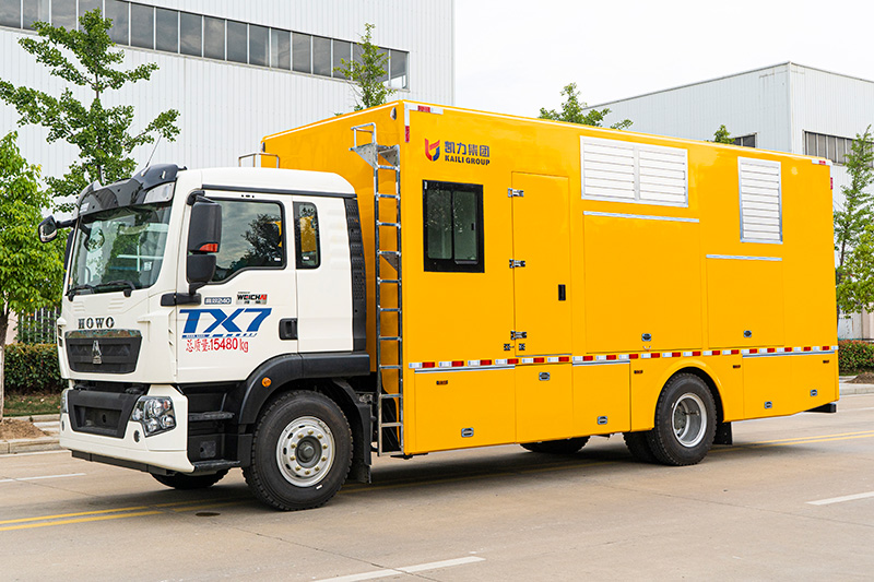 重汽豪沃排水车（4000方）